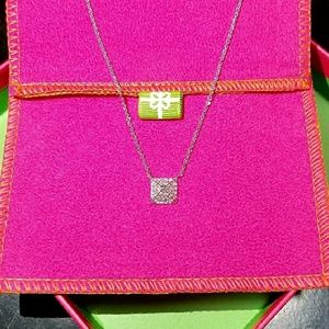 🛍Timeless diamond pyramid necklace🛍